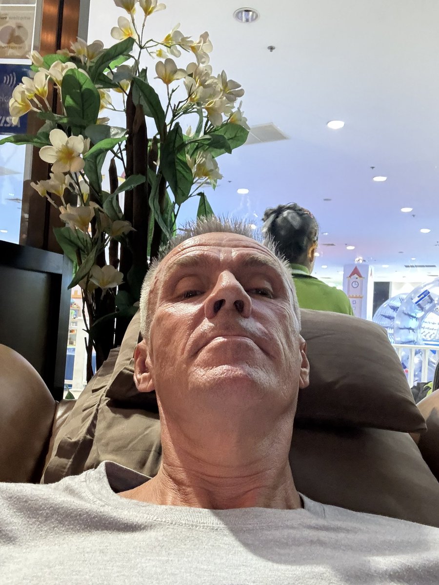 When the universe forces you to relax, there’s not much you can do. Yesterday my MacBook 💻 told me my battery was critical but I continued to use it. 

Today it was fine. Until it was not. 

Totally stone dead now and I am in the mall to get a battery. 2-3 hours where I cannot