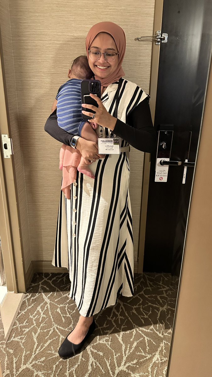 SyedaMinaMD's tweet image. Day 3 filled with more learning of appropriate correlative biomarkers, endpoints and how to be intentional with the our trial designs. Coffee + few moments of baby snuggles to help power through the day 🥰 #vailworkshop @ASCO @AACR
