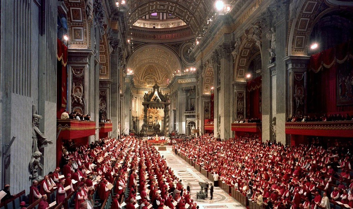 mosaicmag's tweet image. In Vatican II, the Catholic Church rejected anti-Semitism. Gavin D’Costa argues that, regarding Jews, Vatican II was less of a “doctrinal U-turn” than many believe: "In fact, the popes were often at the forefront of protecting the Jewish people."
ideas.tikvah.org/mosaic/picks/t…
