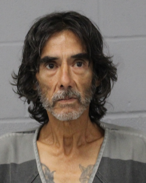 AustinJustice's tweet image. AUSTIN MAN steals $172 worth of electrical tools from Home Depot after previously spitting on a loss prevention officer and stealing from the store twice in a single day.
Donny Martinez’s record with Austin prosecutors:
• 35 total cases since 1986
• 20 theft convictions
•…