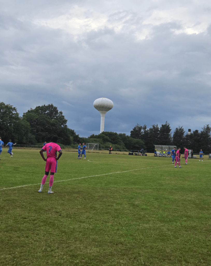 RomfordFC's tweet image. MATCH REPORT: Boro Come Up Short #Pitchero
Final pre-season game ends in defeat at Basildon. Match report now online.
romfordfc.com/teams/8433/mat…
