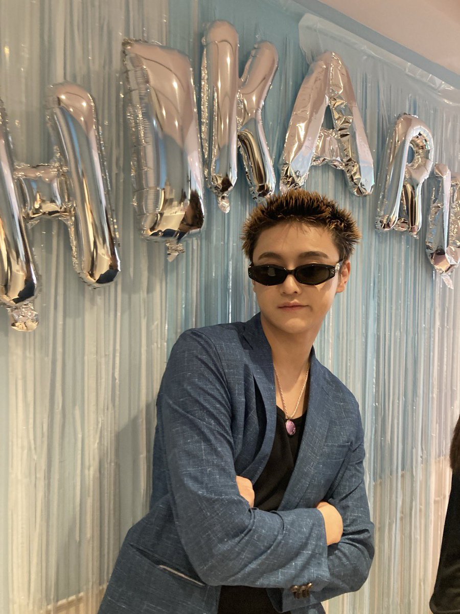 fantasyboys_twt's tweet photo. [📢] 

🎤🎧✅

🔗 https://t.co/YcMKXQDCRH

#FANTASYBOYS #판타지보이즈
#HIKARU #히카루 https://t.co/gndcEk6Cm9
