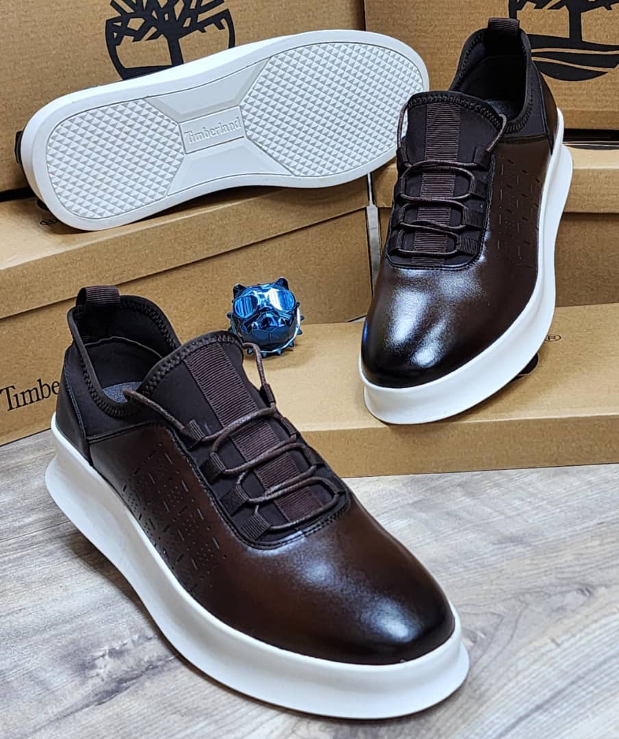 Iamcindy47's tweet image. YOUR GO TO FOOTWEAR π
PRICE; #35,000
SIZE; 40 TO 46
(WITH BOX)
#shoesaddict #legsfordays