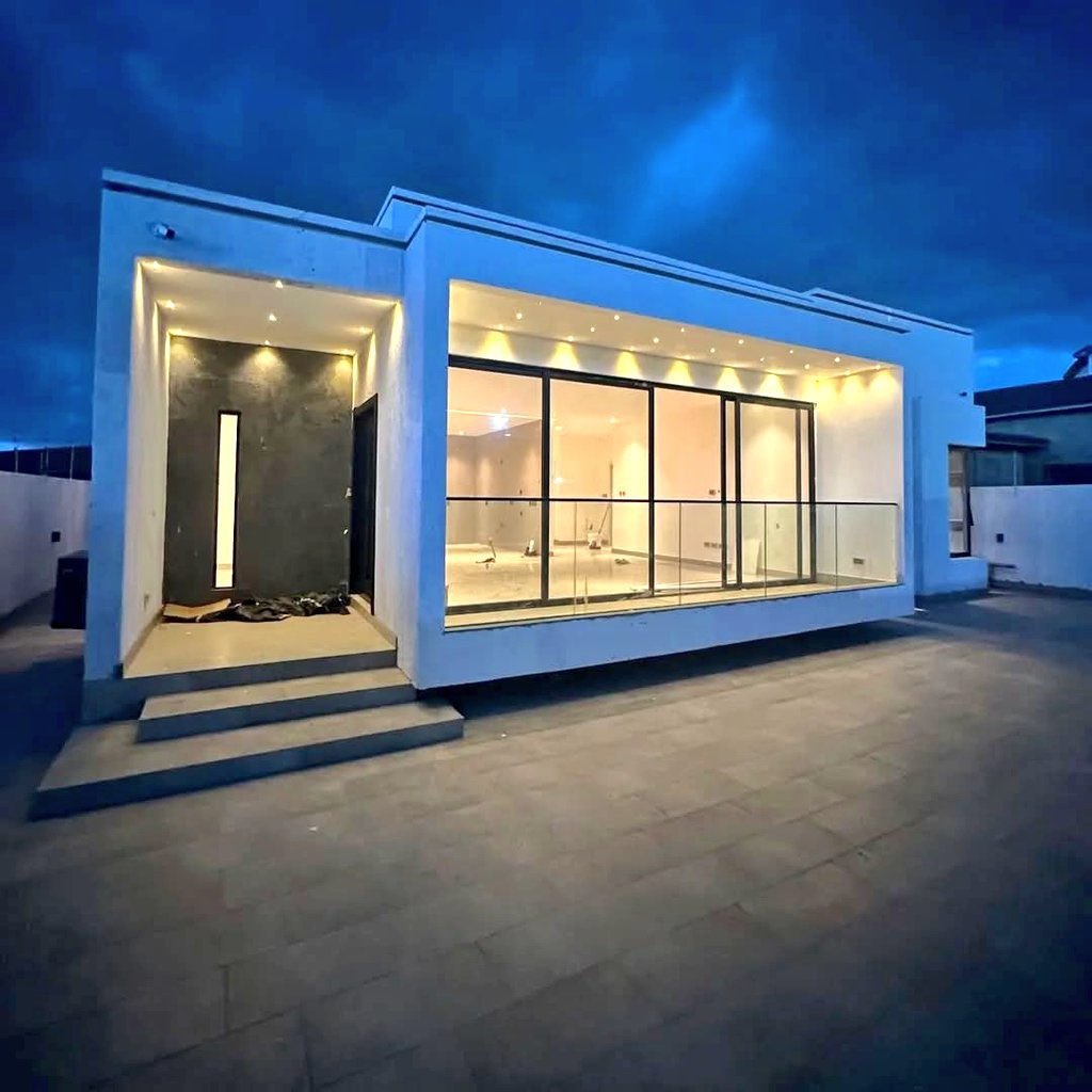 Val_Gadget's tweet image. 🏡 3-Bedroom Ensuite Bungalow with inverter system
- ☀️ Solar Power: Eco-friendly energy solution ⚡️
🏷45,000,000- 50,000,000
- 🛏️ 3 Spacious Bedrooms: All ensuite with private bathrooms 🚿
- 🛋️ Spacious Living Room: Includes dining area 🍽️
- 🍳 Modern Kitchen: With…