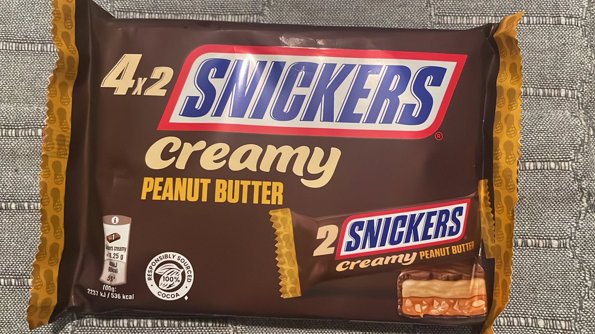 mushycrouton's tweet image. Guys. Guys. You have no idea how good these are. It’s like a mix between a Reese’s peanut butter cup and a snickers. It’s chewy. It’s creamy. I am addicted.