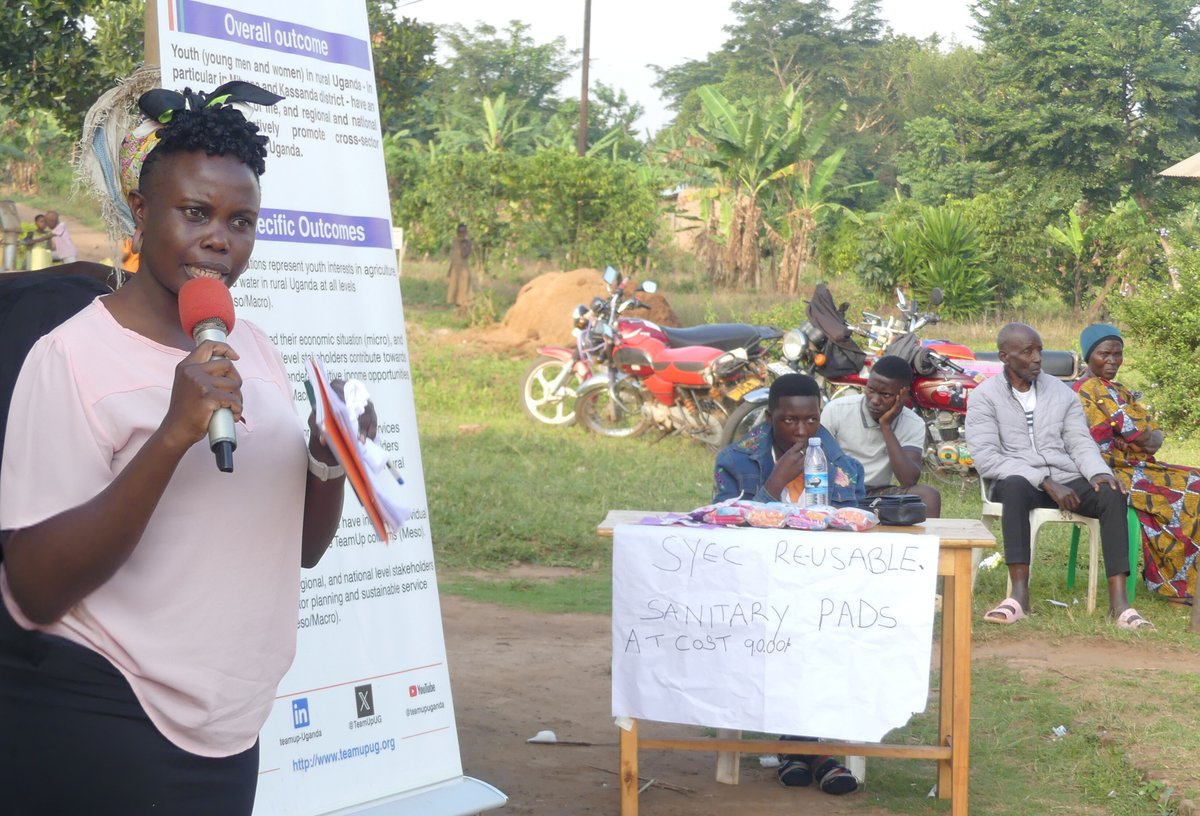 TeamUpUG's tweet image. We held Cool Parent Dialogues in Kakindu & Ssekanyonyi subcounties, bringing parents & youth together to talk land, farming, health & water.
Youth asked parents to trust them with land and capital to replicate good practices learned.
#TeamUpUganda #SRHR #agriculture #Water