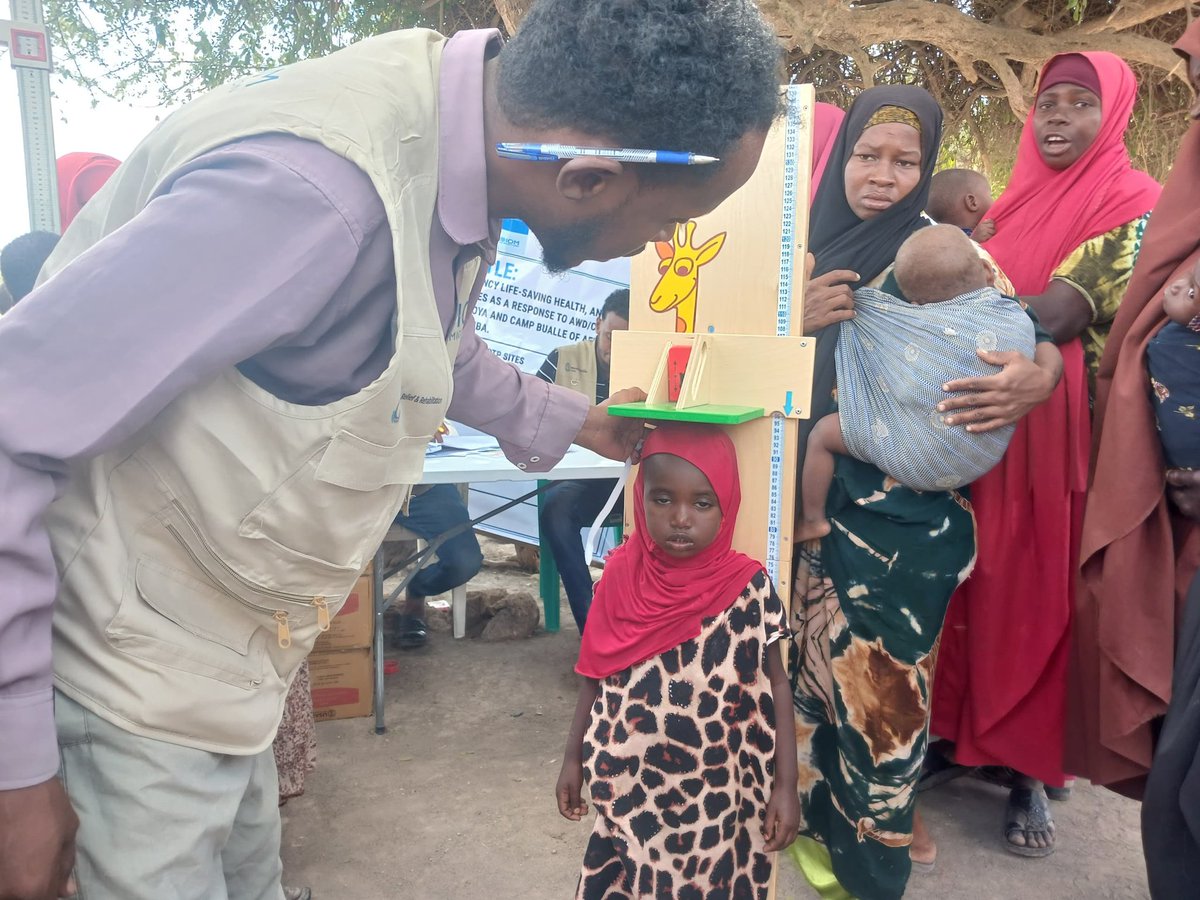WamoRelief's tweet photo. Life-saving SAM treatment is underway across Hayo Camp, Bilis Qoqani, Camp Bualle, and Camp Soya in Afmadow District. 🧒🏥
@WamoRelief, with support from @iom_somalia and the Somalia Rapid Support Mechanism, is providing care through OTP sites to combat severe malnutrition. https://t.co/0qLsAjnDyd