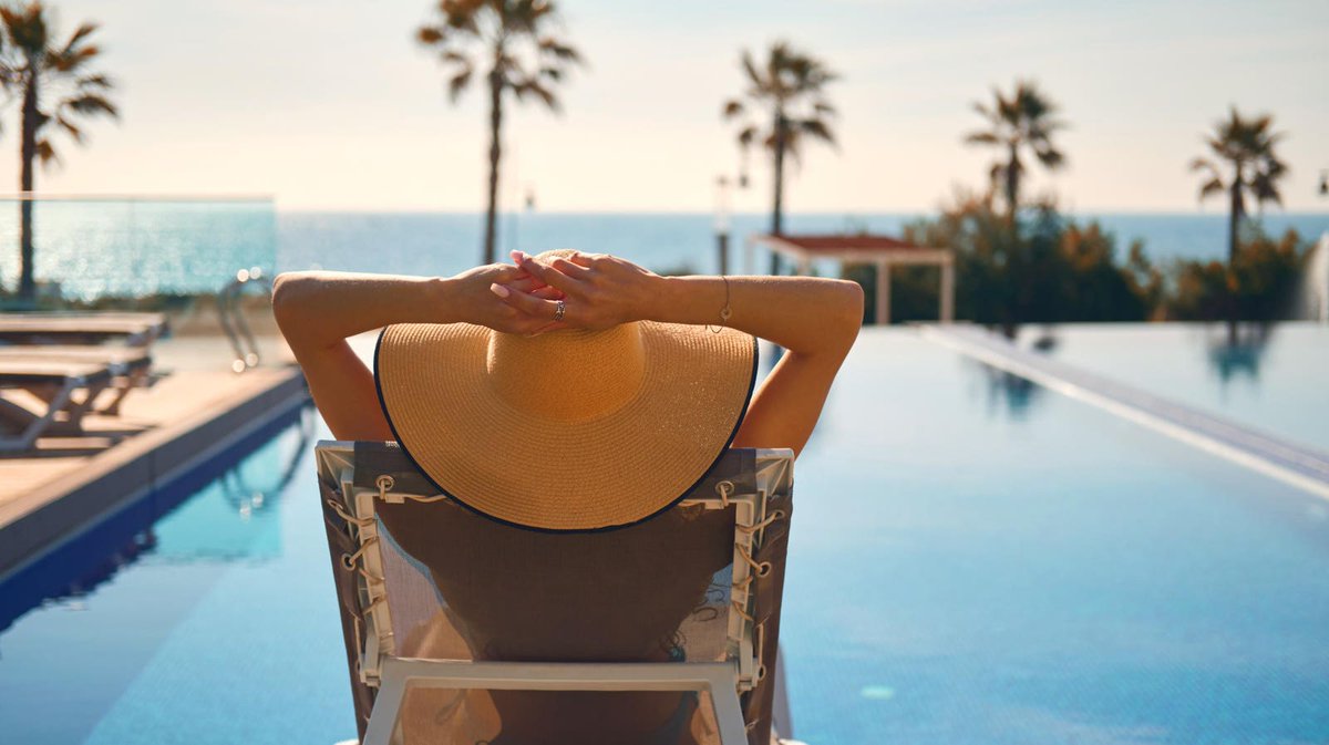 Forbes's tweet image. The Best Hotel Chains For 2025, According To A New Report trib.al/yyV5LEg