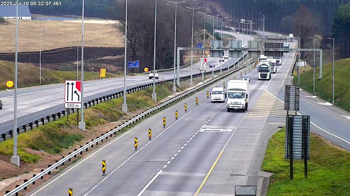 i_trafficKZN's tweet image. Roadworks
N3 Southbound at Hilton I/C: Right lane closed: Drive Carefully
For more info
i-traffic.co.za/region/KwaZulu…