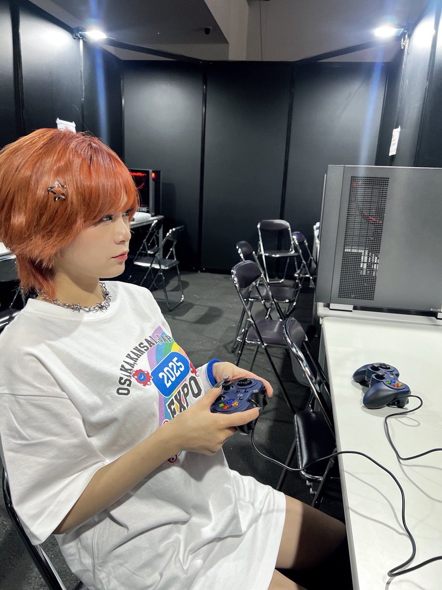 📺出演情報📣

このあと‼️
expo2025esportsに
RaMu が出演致します✨

KOF15✊　efootball⚽️で
熱いバトルを繰り広げます🔥
是非ご覧下さい👀

※直前まで猛練習中のRaMu

⬇️【YouTube生配信】⬇️
youtube.com/live/u9Gw7Sc2h…

#RaMu <a href="/dpandaramu/">RaMu</a>
#expo2025esports