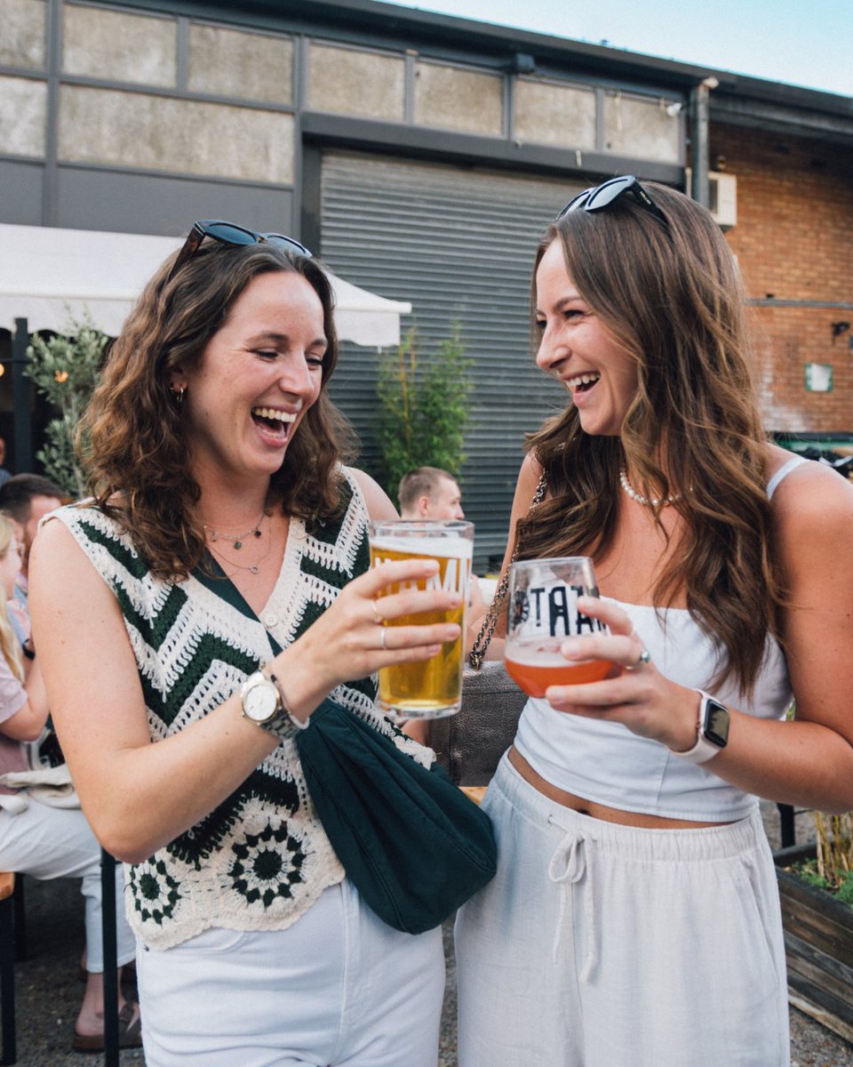 MIDWEEK TREAT WITH THE GIRLS 🍕✨
From 4pm to 7pm, enjoy 50% off all our handmade pizzas, perfect for a relaxed evening catch-up, a midweek date, or a treat just for you.

Pair it with your favourite Hammerton beer and unwind in our cosy taproom!