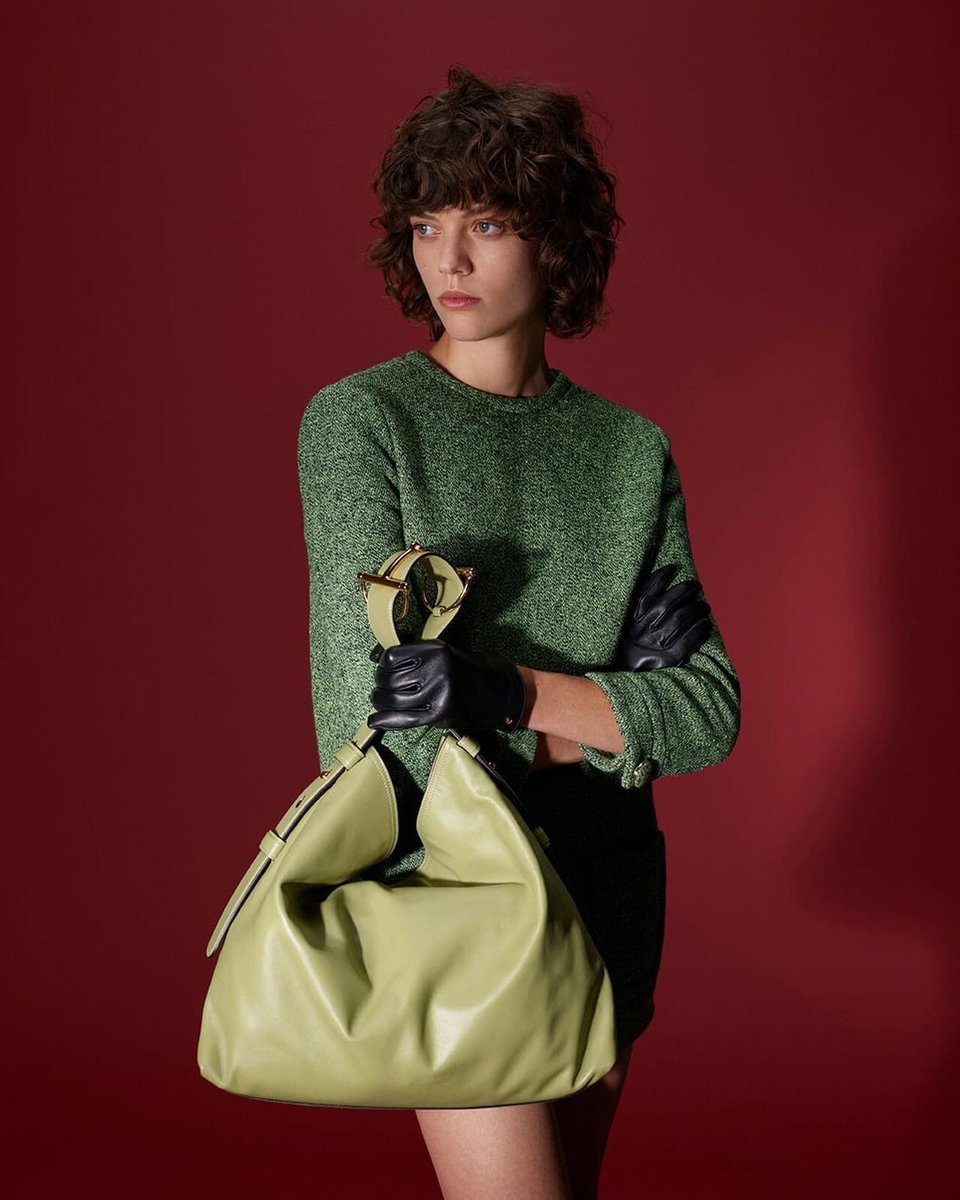 kendam_com's tweet image. Gucci Fall Winter 2025-2026 Campaign shot by Catherine Opie kendam.com/news/campaigns…

#Gucci #FW25 #AW25 #Campaigns #FashionWeek #Italy #Kendam