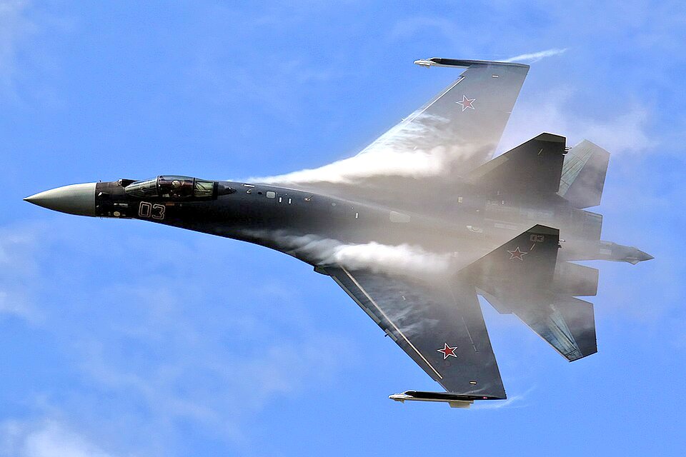 rkmtimes's tweet image. BREAKING 🇷🇺🇮🇳🇵🇰🔥 India has ordered 42 Su-57 fighter jets from #Russia amid rising potential transfer of Chinese J-35 to #Pakistan.
