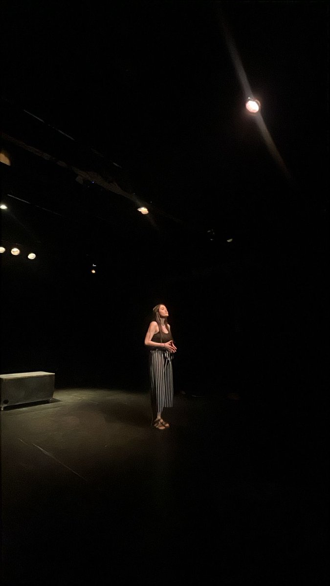 LailaCoronelB's tweet photo. Mi primera obra de teatro en Madrid 🇪🇸🤍🇵🇾 la alegría es inmensa. https://t.co/L1XkPbNLnD