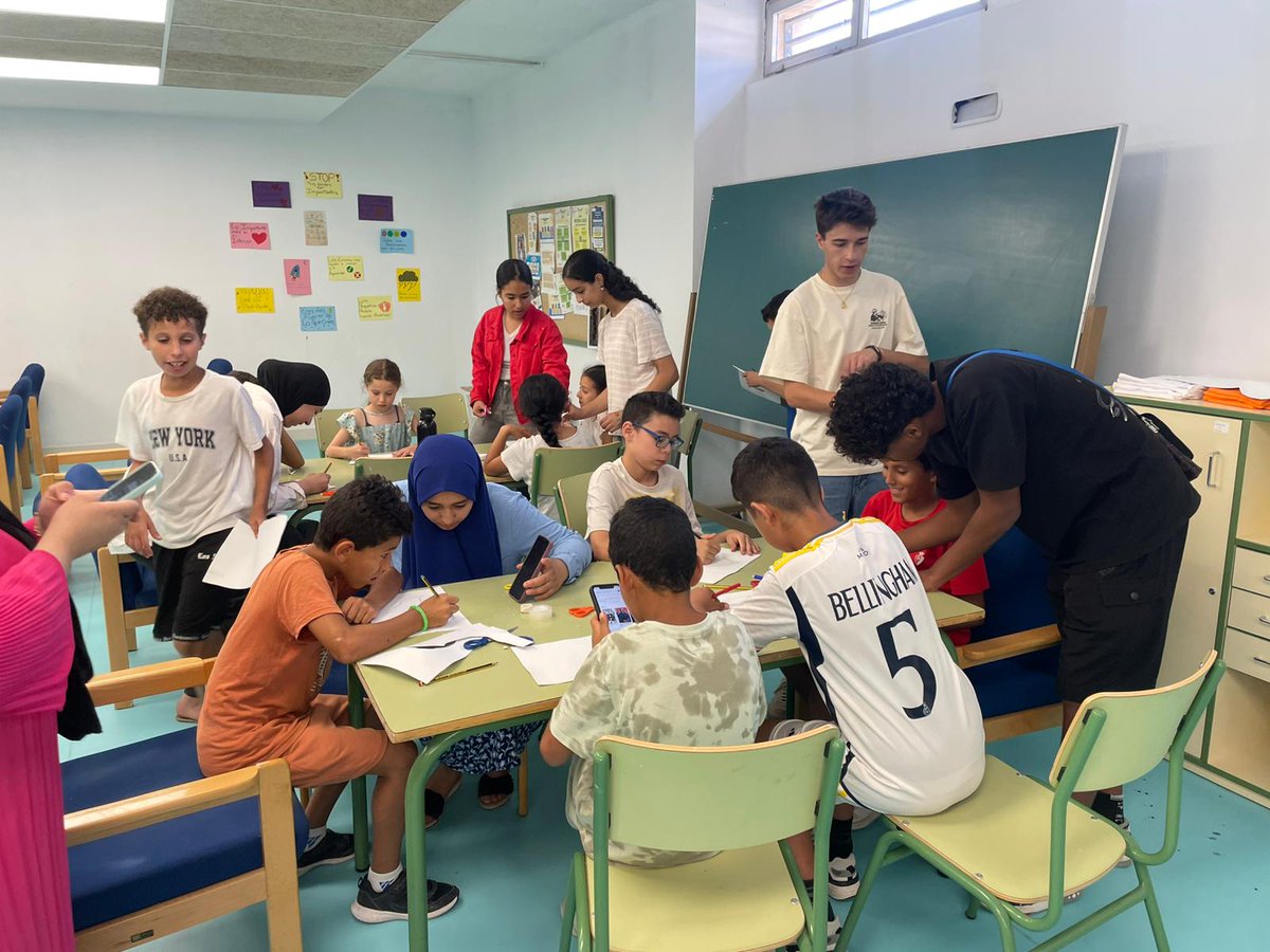 .<a href="/gob_na/">Gobierno de Navarra</a> y el Ayuntamiento de Fitero <a href="/Fiteroactual/">Fiteroactual</a> colaboran en un proyecto de protección de la infancia de la localidad

Maeztu visita el proyecto ‘Paraguas comunitario’, que busca prevenir situaciones de vulnerabilidad con un presupuesto de 120.000€

📎navarra.es/es/-/nota-pren…