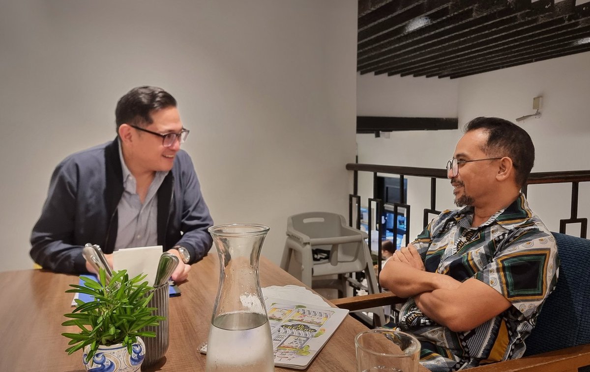 Luke Espiritu (@lukeespirituph) on Twitter photo Something's cooking in the Senate! Happy to have had this important discussion on contractualization and manpower agencies with Sen <a href="/bamaquino/">Bam Aquino</a>.
Glad to have you as an ally to the workers' movement!
#LukeForwardTayo Something's cooking in the Senate! Happy to have had this important discussion on contractualization and manpower agencies with Sen <a href="/bamaquino/">Bam Aquino</a>.
Glad to have you as an ally to the workers' movement!
#LukeForwardTayo
