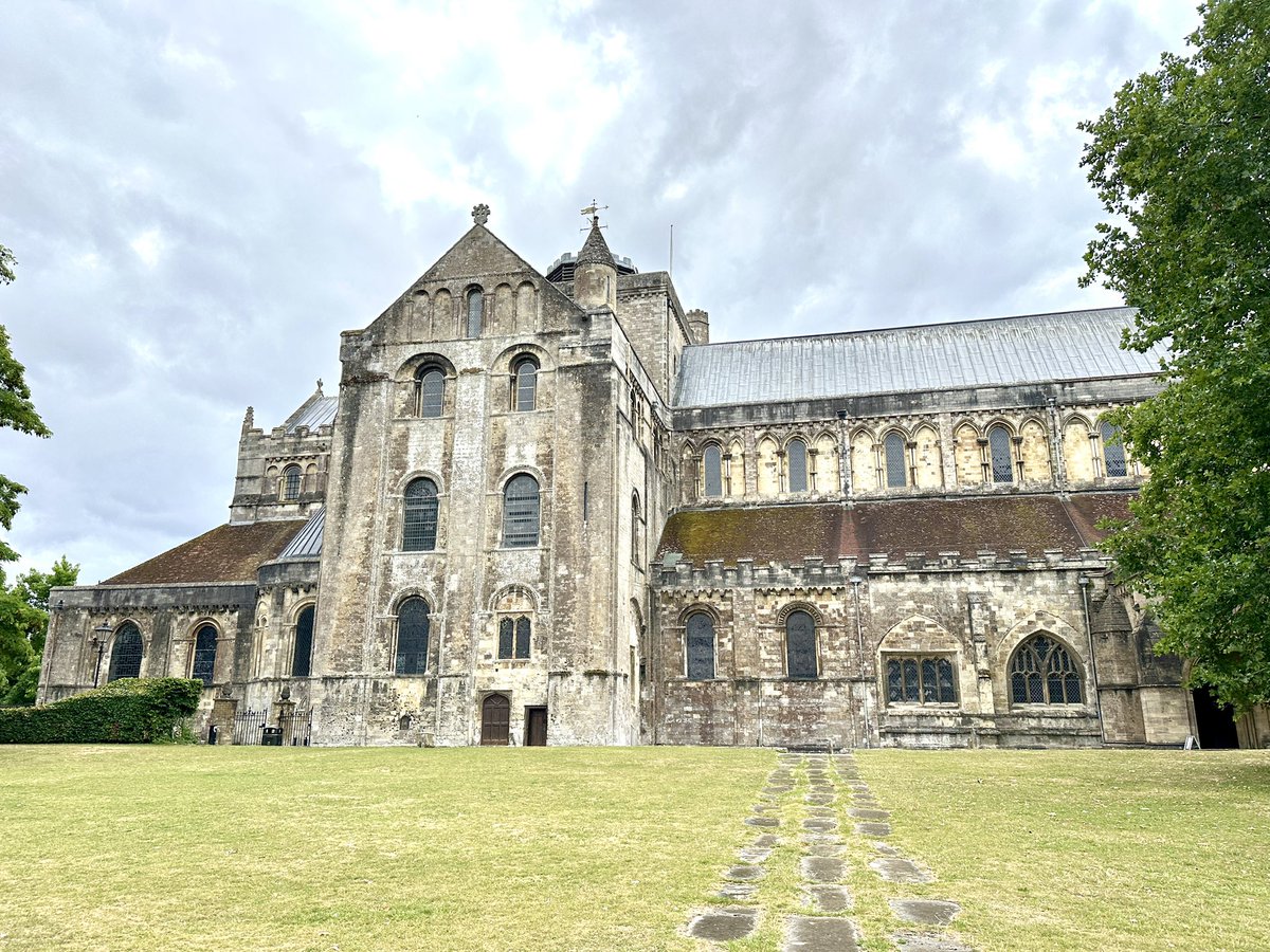 Yesterday I visited Romsey Abbey in Hampshire. More Norman windows for #WindowsonWednesday than you can shake a stick at! Beautiful! 
#norman #medieval #architecture #hampshire #romsey #ecclesiastical