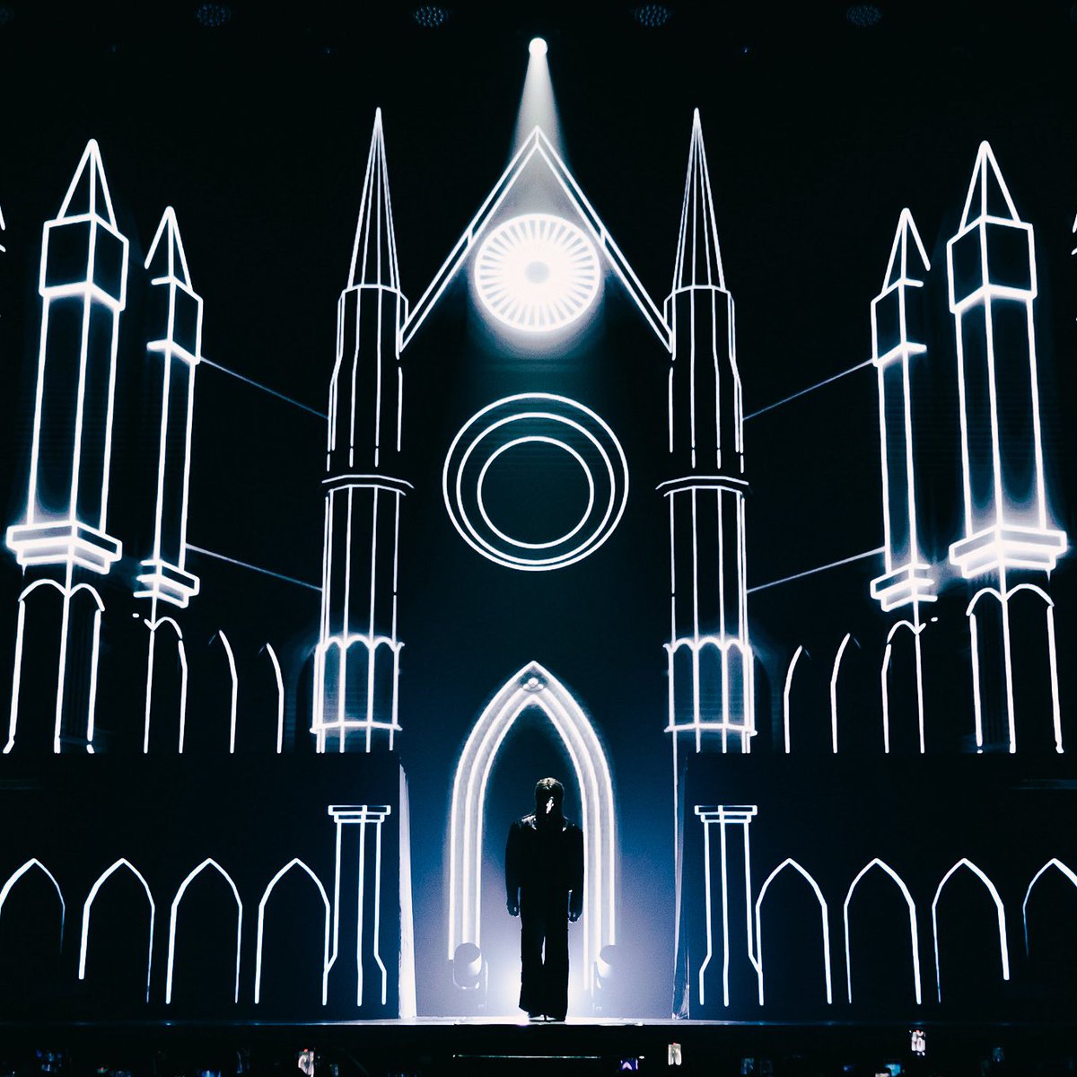 c_palot's tweet image. DREAM WARRIOR CONCERT | @Bossckm_
SHOW DIRECTOR BY : PALOT CHIN 🦾
#Dreamwarriorconcert #BOSSCKM