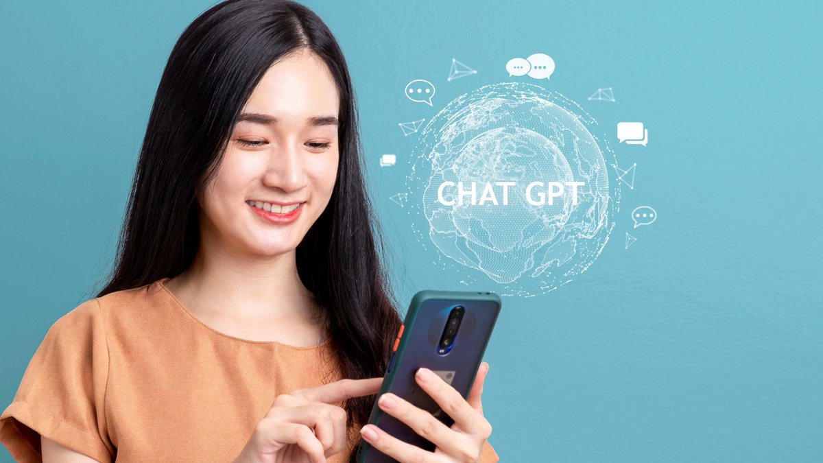 logic_pilot's tweet image. Exciting news: Rumors and leaks show OpenAI is testing GPT-5, which could transform AI with unified memory, reasoning, vision, and multi-tasking-all in one powerful upgrade!   techradar.com/computing/arti…