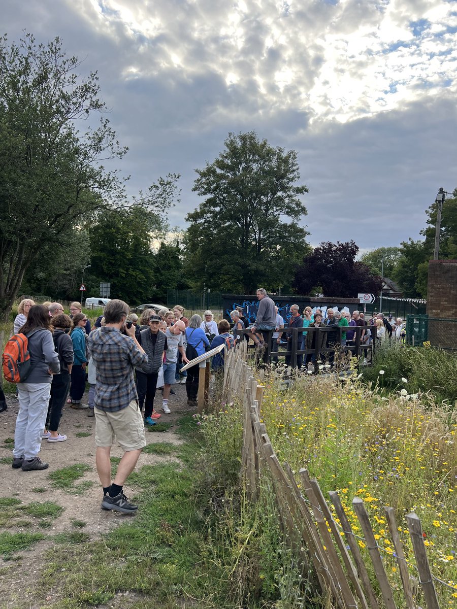 PJennings88's tweet image. The people of Chesham gather to hear about restoration projects on the River Chess. This is an initiative supported by the Town Council Impress the Chess Group. As well as seeing riverfly inverts and brown trout we even got to see and handle water vole droppings. Magical evening.