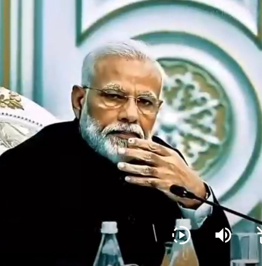 sin19888675's tweet photo. @RDS7700 @VijayKa25091975 Modiji ka dushman number 1 hai ye panauti..!
Aise hi trrrr trrrr krte rehna hai bas.
Sunta kaun hai iski..!
#Modi4ever https://t.co/xRBKG0se3y