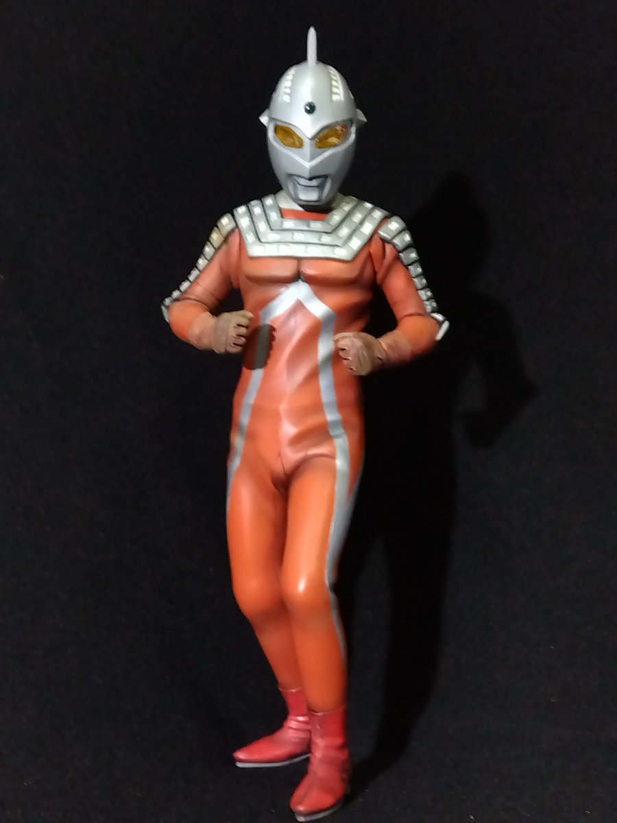 highlight_oka's tweet image. 3-20-18 夢工房ハイライト
お品書き第一弾!
○新作 ゾフィー 全高約37cm 原型 木下隆志 税込価格33,000円
○新作? ウルトラセブンver3 全高約37.5cm 原型 岡 悟 税込価格33,000円
*すべてレジンキット
