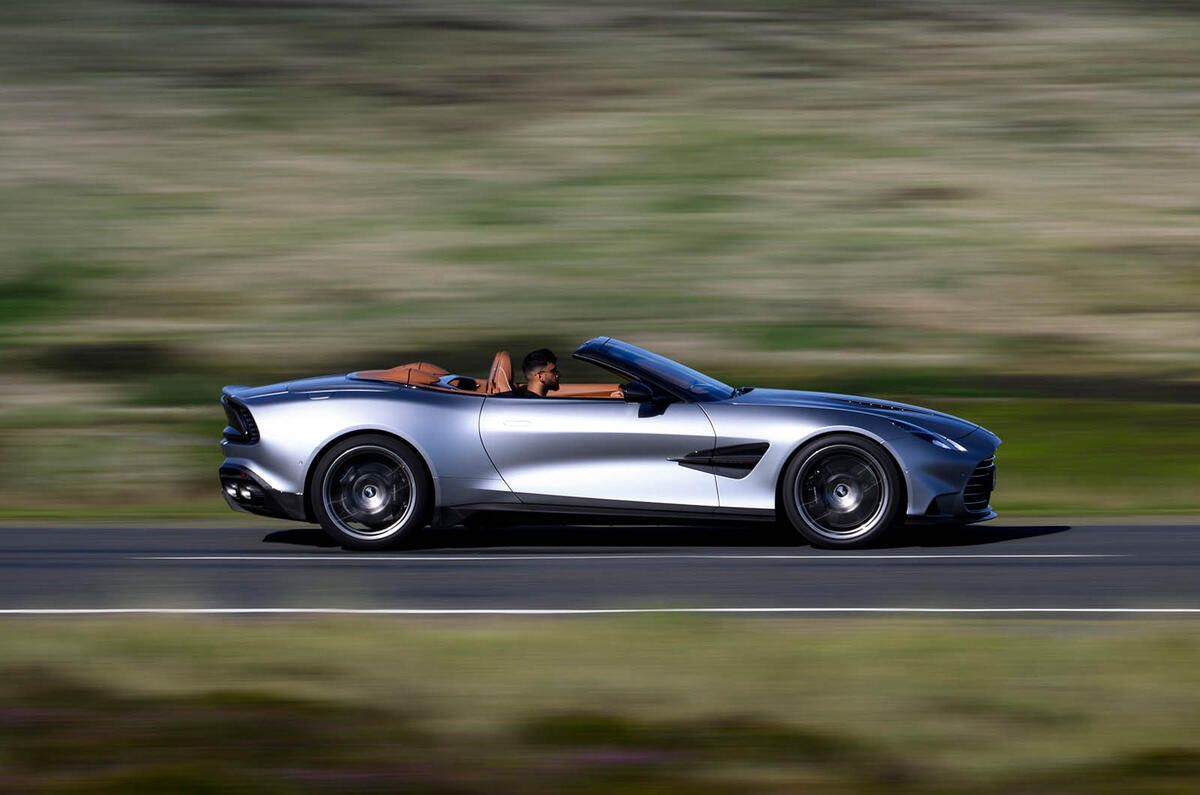 autocar's tweet image. REVIEW: Aston Martin's fastest, most powerful and most expensive open-top car offers everything we love about the coupe, just with more drama... buff.ly/08jyjE8
