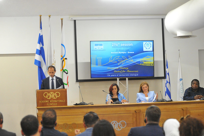IPUparliament's tweet image. Member of the Hellenic Parliament🇬🇷 and #IPU's Executive Committee, @avgerinopoulou, hosted IPU members in Ancient Olympia to commemorate 136 years of the IPU on #ParliamentDay, 30th June.
Watch the recap🎥
➡️youtu.be/yVf3quQ2jTY