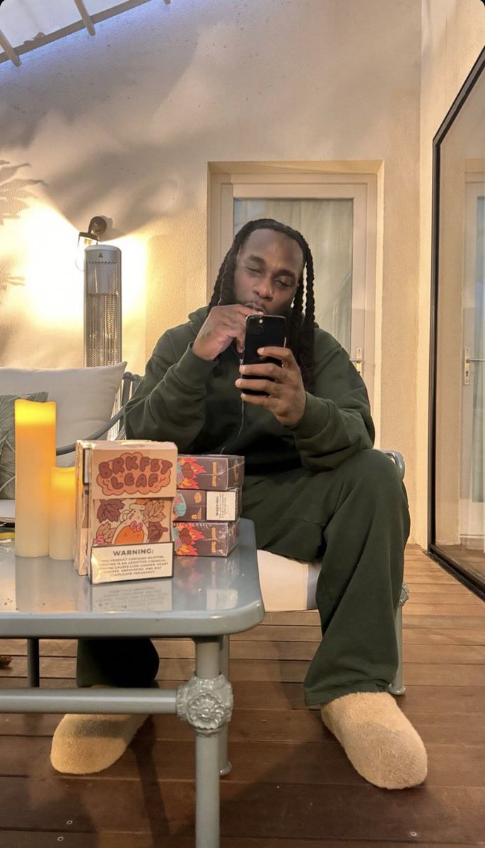 ukange_davidx's tweet image. Good Morning every Burnaboy fan !
If you have not turned on my Post Notifications,
Do that and i will do the same for you ! 🦍