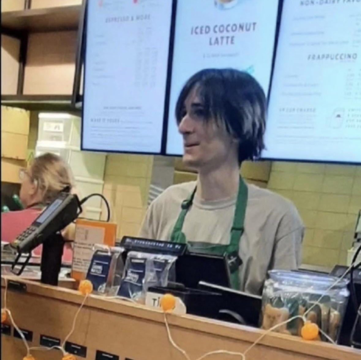 BasedRPG's tweet image. “Y-y-youWantAnIcedC-c-c-coconutLatteD-d-d-d-dud??? OkayDudGetTheFuckOuttaHereDud. 5MinutesDud.”