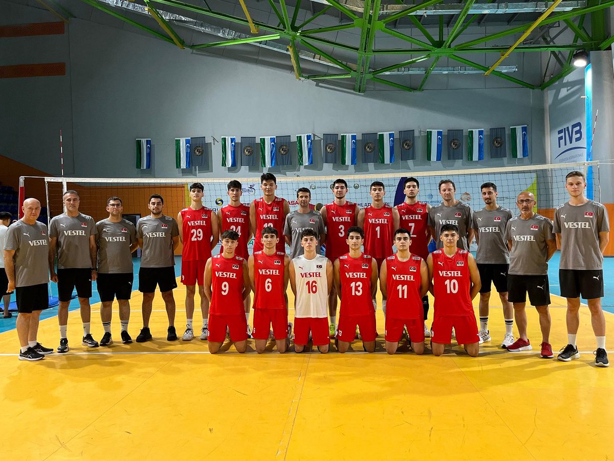TVForgtr's tweet image. U19 Erkek Milli Takımımız Dünya Şampiyonasında Sahaya Çıkıyor! 🇹🇷👀
⛓️rb.gy/mqysb5