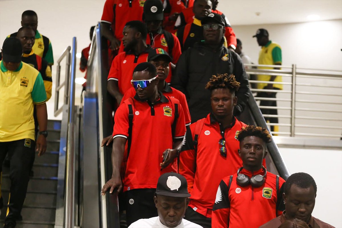 purefmsports's tweet image. Asante Kotoko have landed in Johannesburg 鉁堬笍.
The Porcupines will face South African side Kaizer Chief in the 2025 Toyota Cup on Saturday, July 26,2025, at the Moses Mabhida Stadium.