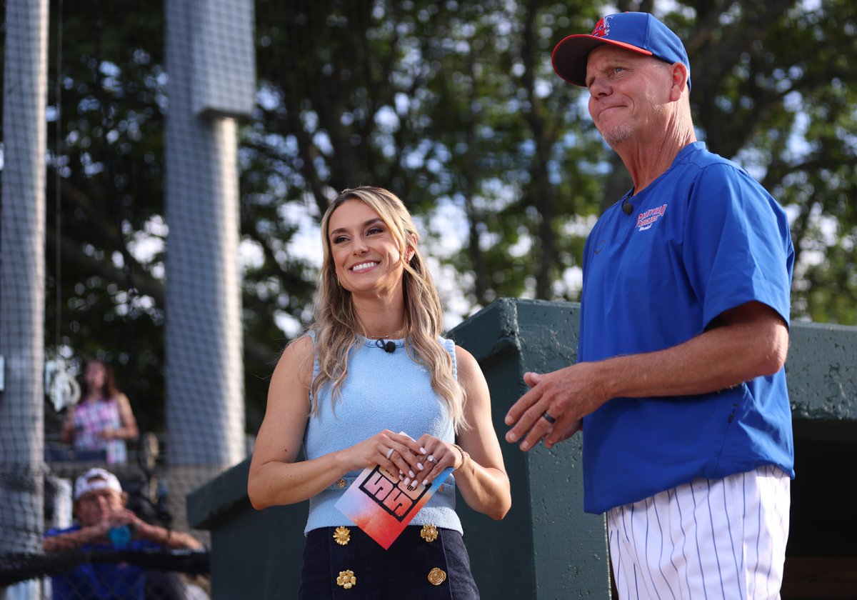 ChathamAnglers's tweet image. “That was definitely a surreal experience and something I’ve never done before.” A look inside @MollyAMcGrath’s experience anchoring @SportsCenter live from Veterans Field Tuesday.
📰: bit.ly/mcgrathchatham
✏️: @cooper_andrews