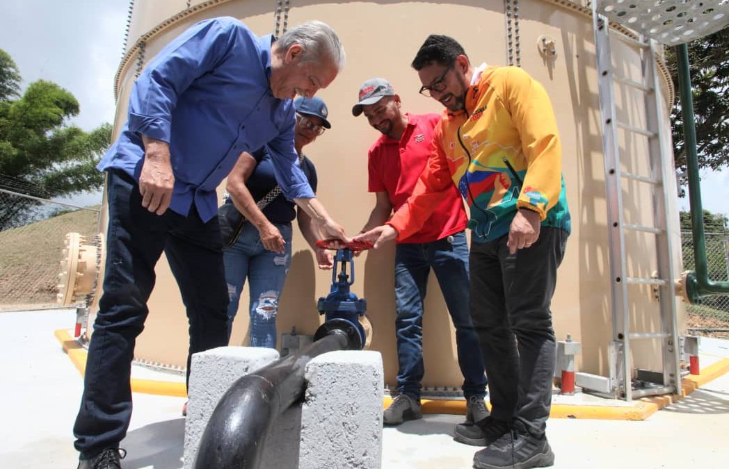 Comunidades El Plan y Terrazas de Miranda cuentan con sistema de abastecimiento de agua potable

#Miranda #23Jul n9.cl/a0isv6