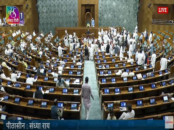 ani_digital's tweet image. Lok Sabha, Rajya Sabha adjourned till 2 pm following continued uproar
Read @ANI Story | aninews.in/news/parliamen…
#LokSabha #RajyaSabha #Parliament #adjourned