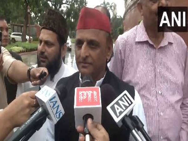 ani_digital's tweet image. "Faith connects; BJP's tool is religion": Akhilesh Yadav on his party's meeting at Parliament Street Mosque
Read @ANI Story | aninews.in/news/national/…
#SamajwadiParty #AkhileshYadav #BJP #Mosquera
