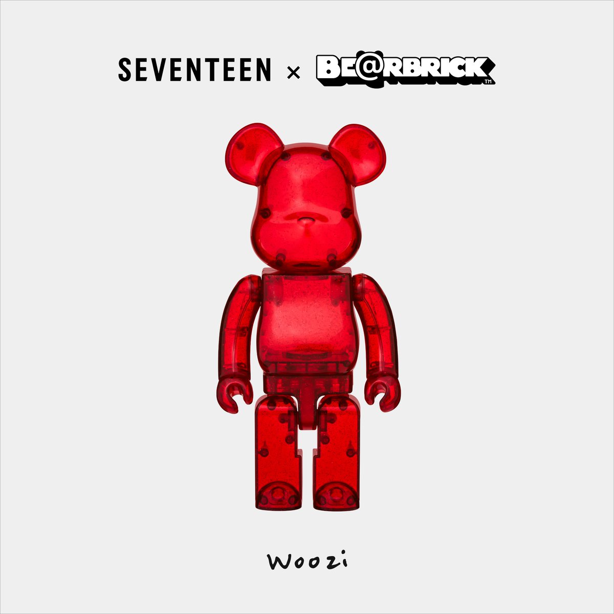pledis_17jp's tweet image. SEVENTEEN×BE@RBRICK
WOOZI’s BE@RBRICK📝
「Ruby」から着想した全面ラメボディのデザイン
足元に入ったギターがポイント!
#SEVENTEEN
#SEVENTEENxBEARBRICK
