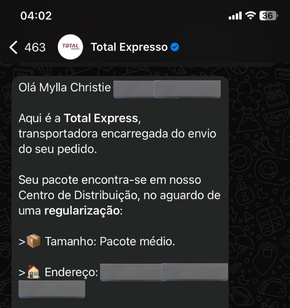 eumyllachristie's tweet photo. sobreviver sem levar golpe no Brasil virtual é uma tarefa difícil 

dessa vez a @amazonbrasil precisa se responsabilizar pela péssima escolha de transportadora e pelo vazamento criminoso de dados pessoais em conjunto com a Total Express. 

essa mensagem é uma tentativa de GOLPE! https://t.co/0DI4HlBiRU