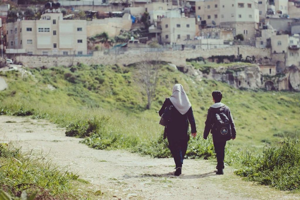 EASAinfo's tweet image. 📢 EASA has urged David Lammy to take urgent action to support 50 Palestinian students trapped in #Gaza, unable to reach UK universities due to visa &amp;amp; border barriers

We call for immediate humanitarian measures to ensure they can begin their studies.
🧾 buff.ly/noNfcPD