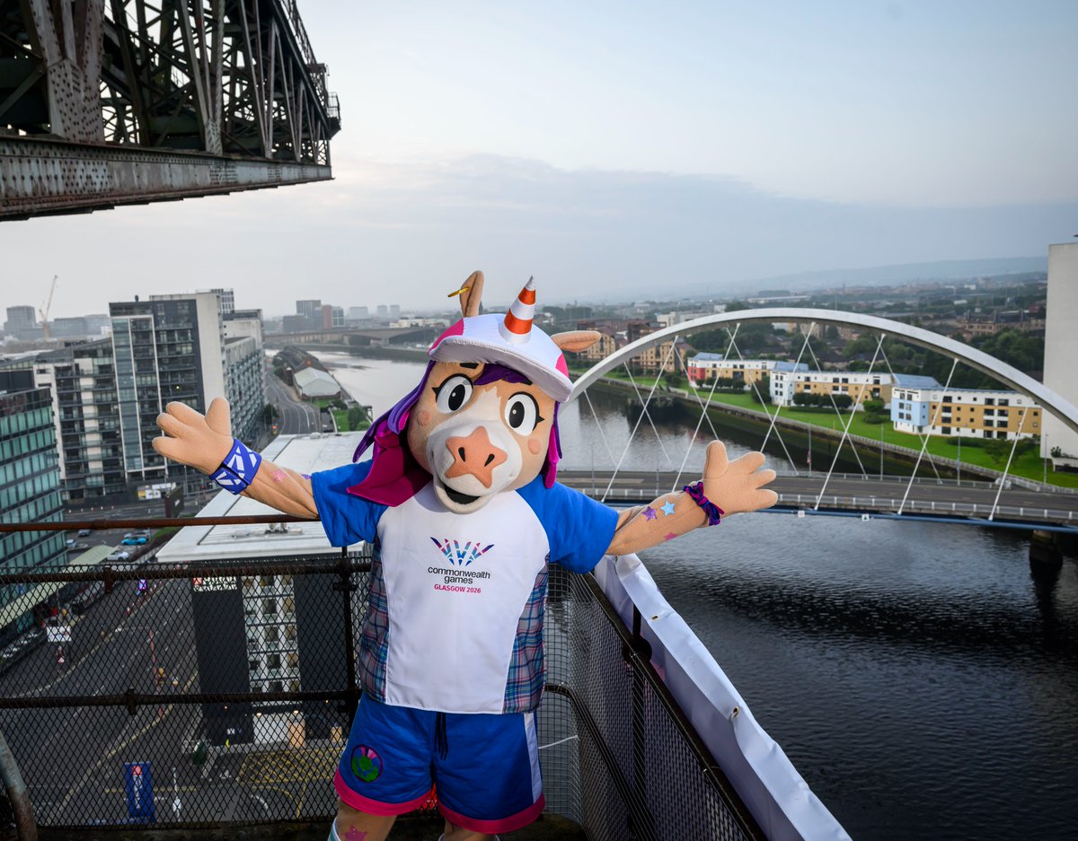 LBCNewsScot's tweet image. The official Glasgow 2026 Commonwealth Games mascot has been unveiled. Finnie - named after the city’s famous Finnieston Crane - is marking exactly one year until the event begins.