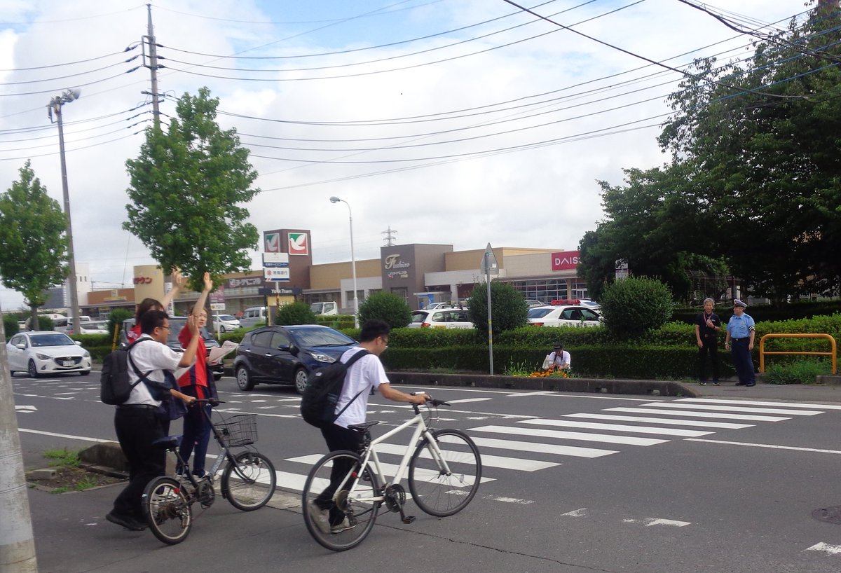 ibarakipolice's tweet image. #夏の交通事故防止県民運動 実施中です☀(７月24日まで)
歩行者も運転者も交通ルールを守って楽しい夏を過ごしましょう！
#佐藤黎香 選手 #生井澤美海華 選手 #忠願寺風來 選手 #佐藤にじ 選手、ご協力ありがとうございました。
#Astemoリヴァーレ茨城　#茨城県警察