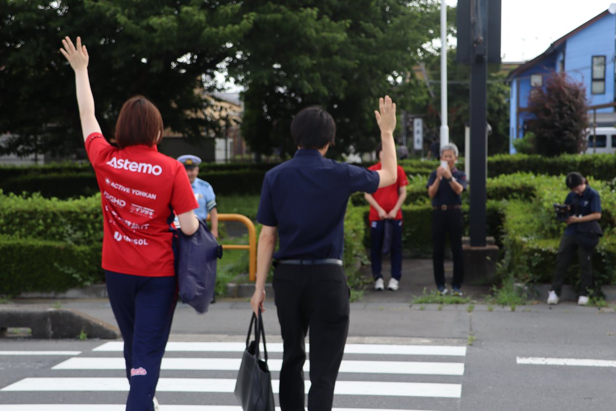 ibarakipolice's tweet image. #夏の交通事故防止県民運動 実施中です☀(７月24日まで)
歩行者も運転者も交通ルールを守って楽しい夏を過ごしましょう！
#佐藤黎香 選手 #生井澤美海華 選手 #忠願寺風來 選手 #佐藤にじ 選手、ご協力ありがとうございました。
#Astemoリヴァーレ茨城　#茨城県警察