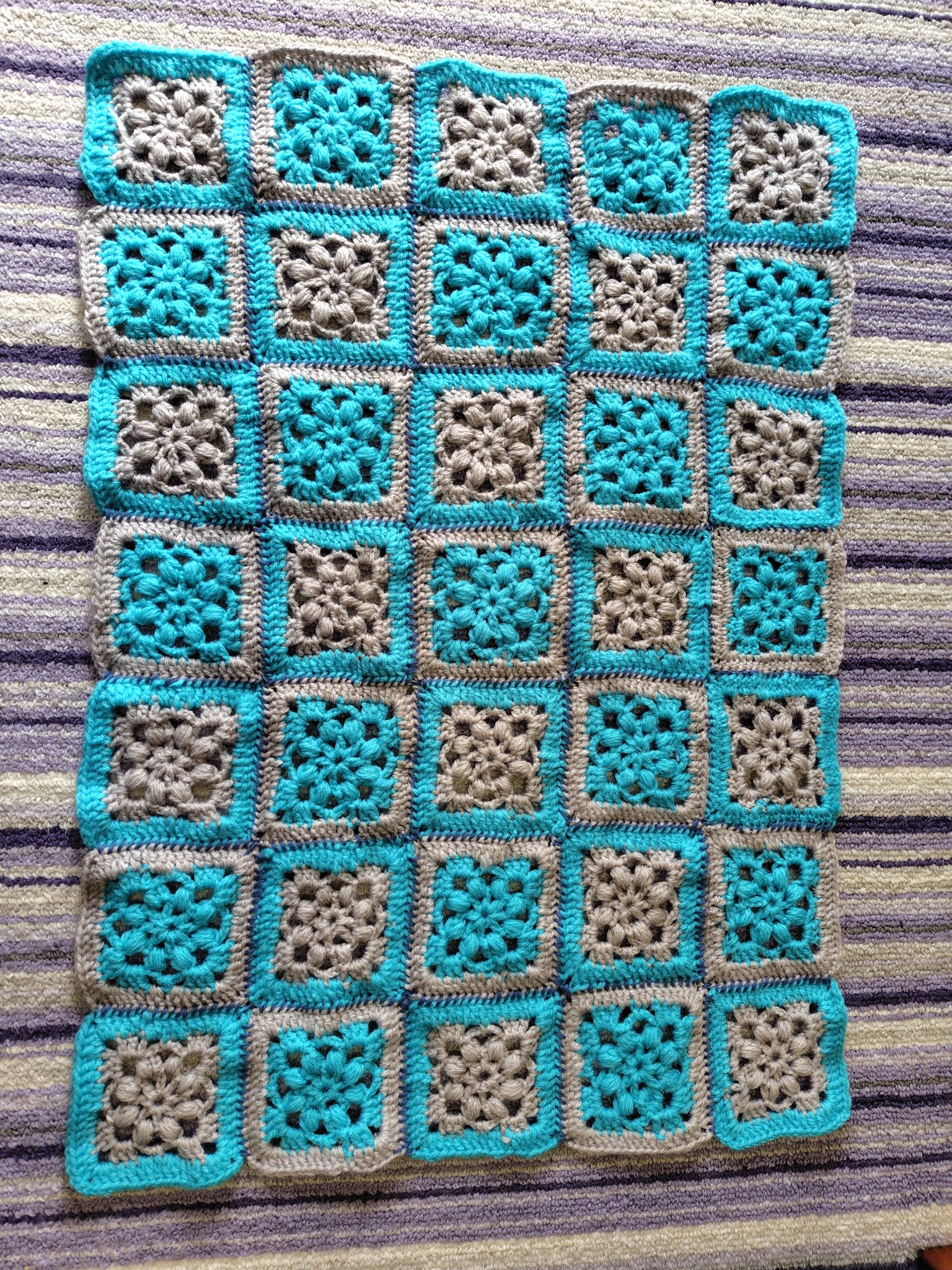 【crea】 ♡ もこもこブランケット 大 ♡ ファーブランケット (Sサイズ:75×85cm) もこもこ 冬用 刺繍 月と