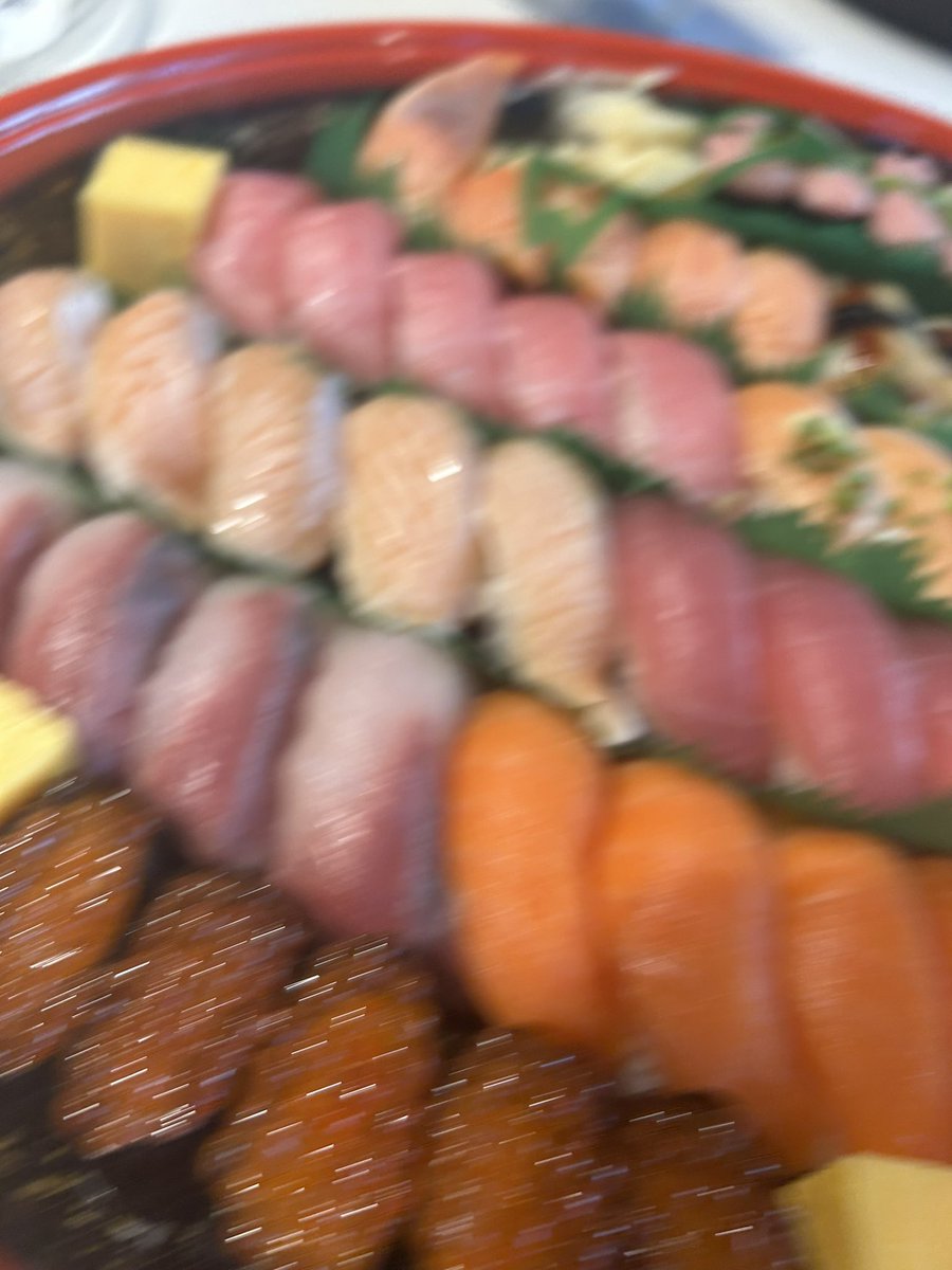 そういえばブートキャンプ頑張ったで賞でお寿司皆と食べた