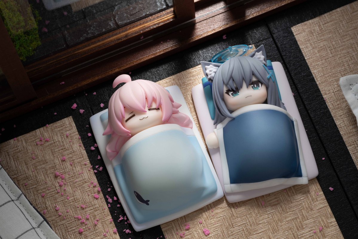Momo_Studio1's tweet image. #WF2025S 展示・販売予告⑤
今回も、ぐっすり眠るシリーズの塗装完成品をお届けします!
ゴロゴロおじさん(塗装完成品)
・価格:6,000円/個
モゾモゾシロコ(塗装完成品)
・価格:6,000円/個
◆イラスト:@kasuga_iz
◆原型:嗼嗼
卓番:6-10-10
#蔚藍檔案 #ブルーアーカイブ…