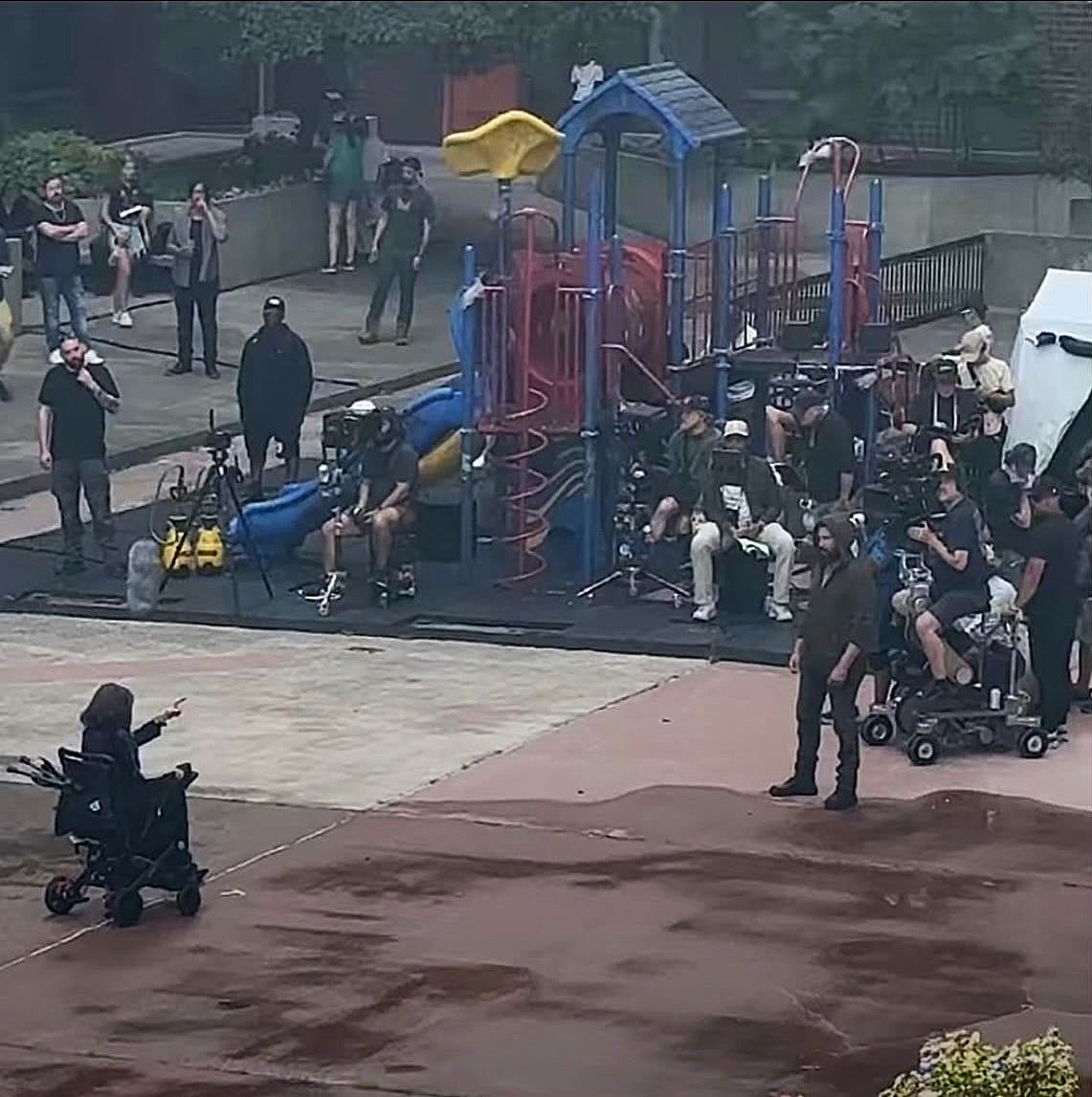 _DaredevilShots's tweet image. New BTS look at ‘THE PUNISHER’.
Possible first look at Ma Gnucci.