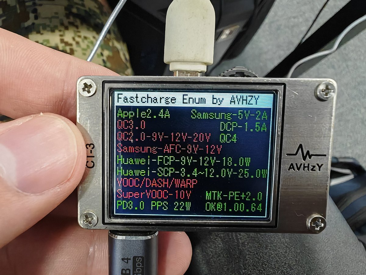 nemanjan00's tweet image. Who would have expected meshtastic node testing would include powerbank testing 🤣