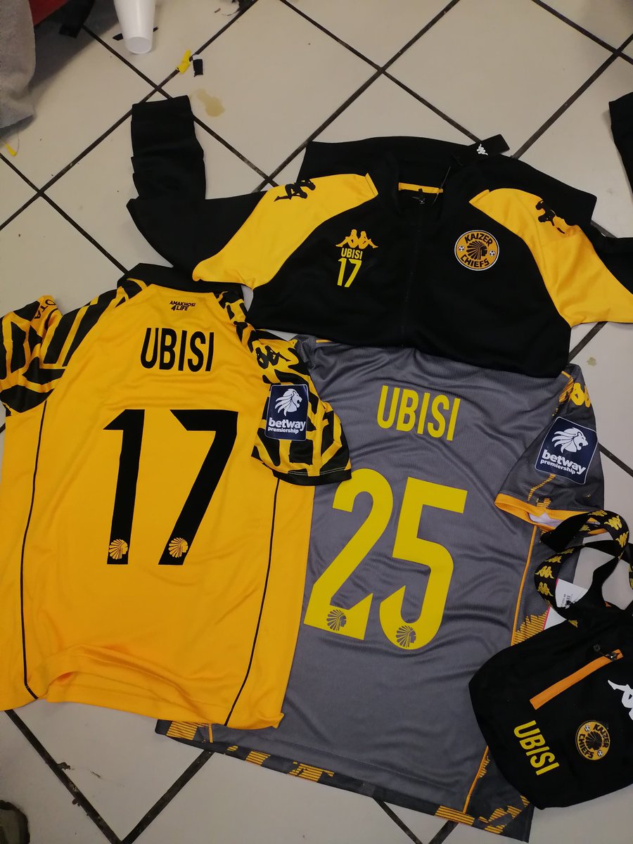 QGPhuthi6's tweet image. Ziyakhala ke manje