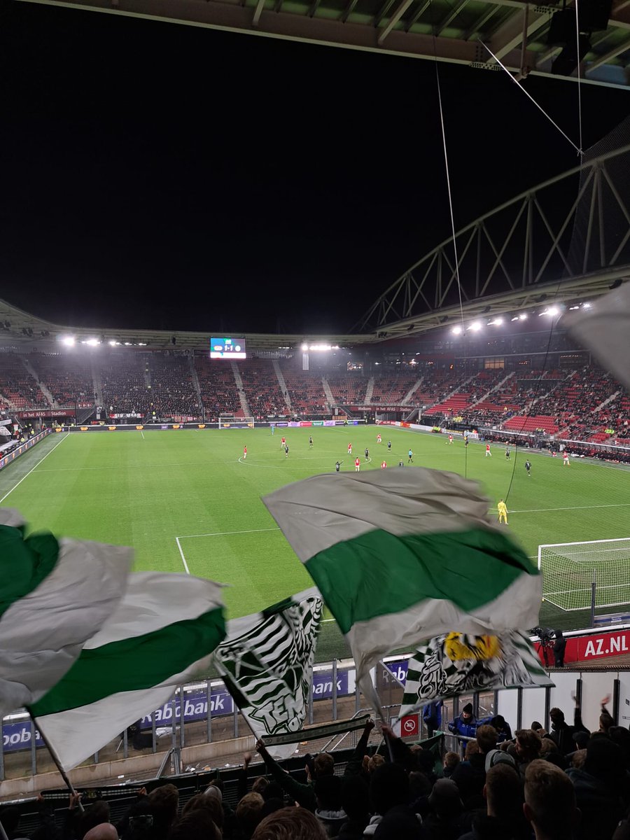 Het is weer bijna tijd voor het échte werk: om 10u start de verkoop voor AZ-uit!

In verband met de vakantieperiode is gekozen voor beperktere capaciteit (600 ipv 750), waardoor we meer autokaarten hebben (300) en verder bus (300).

Ga mee naar Alkmaar!⚪️🟢⚪️

#fcgroningen #azgro