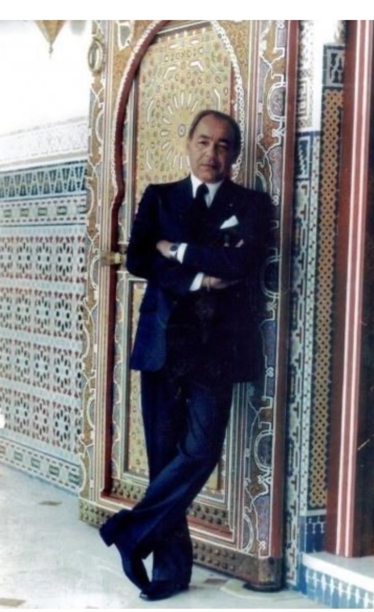 girar20_girard's tweet image. Mort ce 23 juillet de sa majesté Hassan II ( 1929-1999) son fils aîné lui succède ce fils de roi (Mohammed V) qui instaure l’indépendance du Maroc va réformer le pays le moderniser tout en gardant de bonnes relations avec la République française et ce malgres l’affaire Ben Barça